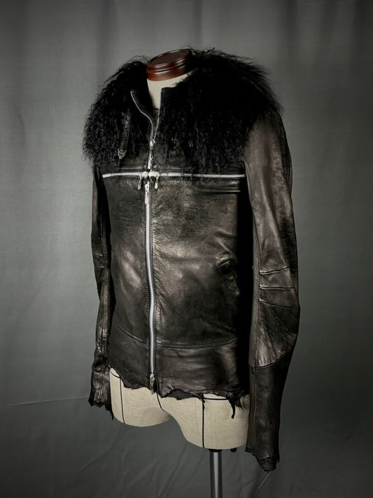 Women's Cross Zip Black with Detachable Fur / 4weeks