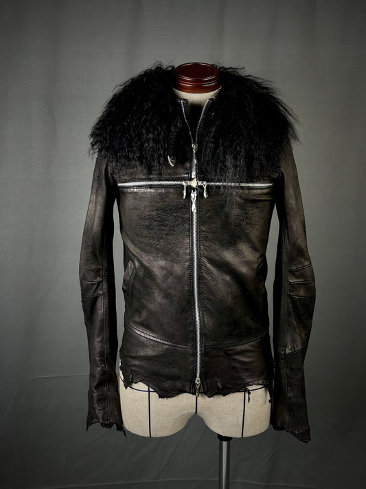 Cross Zip Black with Detachable Fur / Pre-order 4 weeks